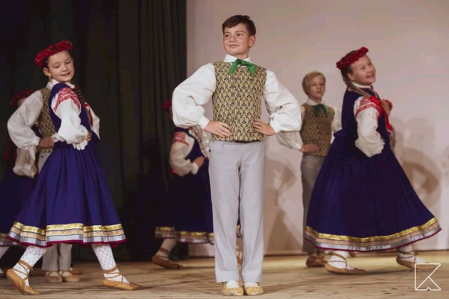 Latvian folk costume hire