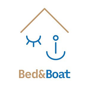 Bed&Boat namiņš Alūksnes iekšezerā- vēsturiskajās laivu mājās, brīvdienu māja