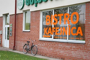 Hanīvija, Café - Bistro