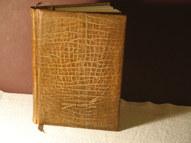 Guest books in leather covers