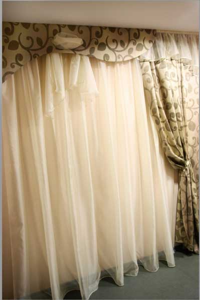 salon curtains