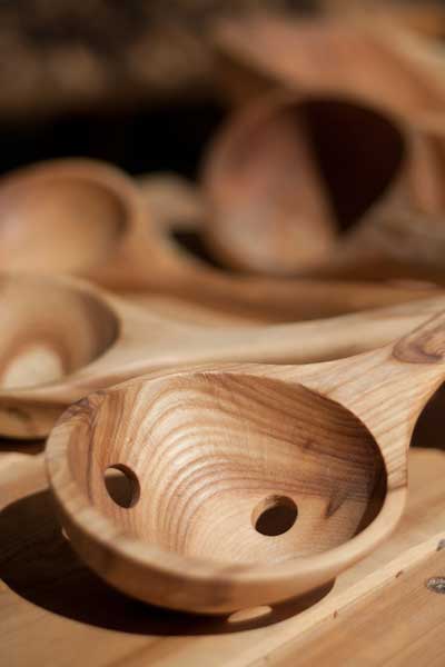 Деревянные кухонные принадлежности