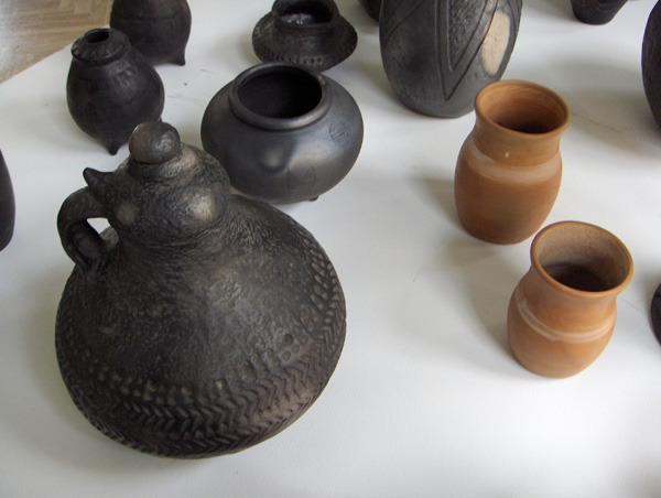 Exhibition Fire and clay in pictures and pots