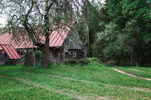 Bondari, country house