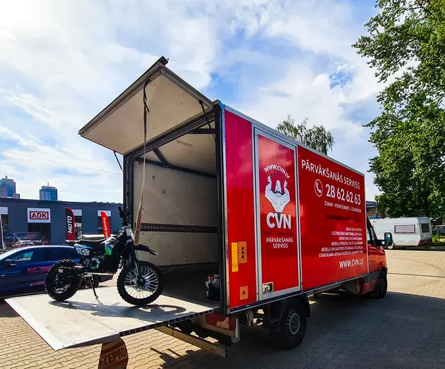 Transportation of home belongings, private property