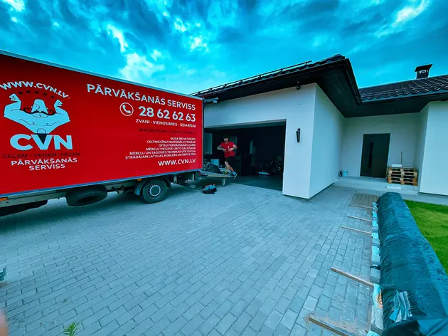 Transportation of home belongings, private property
