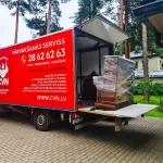 Möbel für den Transport vorbereiten, verpacken