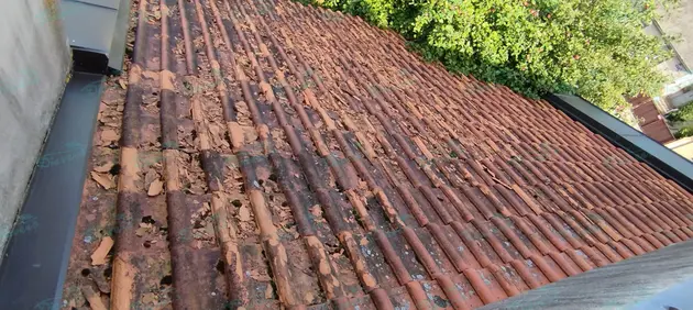 Tile roof repair