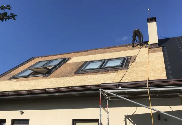 Roof window connection repair