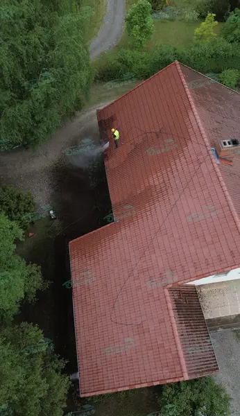 Jumta logu pieslēgumu remonts