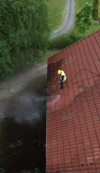 Jumta logu pieslēgumu remonts