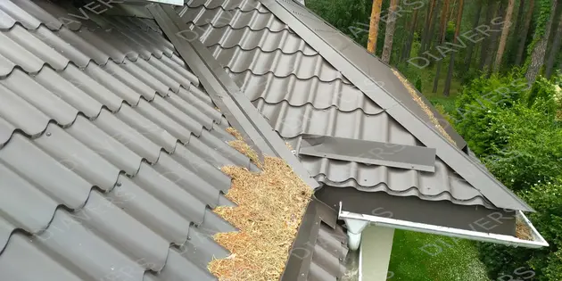 Roof covering washing and cleaning