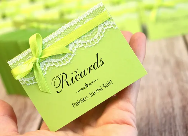 Dizainu katalogs: www.invite.lv. Pasūtīt iespējams pa tel.: 26162047, e-mail agnese@invite.lv. Galda kartes, Personalizētas
galda kartes, Kāzu galda kartes, Svētku galda kartes, Galda kartes ar vārdiem, Drukātas
galda kartes, Galda kartes dzimšanas dienai, Galda kartes bērnu ballītei, Vintage
stila galda kartes, Modernas galda kartes, Papīra galda kartes, Roku darbs
galda kartes, Stilīgas galda kartes svētkiem, Personalizētas galda kartes ātri,
Lētas galda kartes, Vārdu kartes, Galda kartītes, Galda kartiņas, Vārdu
kartītes, Vārdu kartiņas, Vietu kartes, Vietu kartītes, Vietu kartiņas, Sēdvietu
kartes, Sēdvietu kartiņas, Sēdvietu kartītes, Kāzu vārdu kartes, Svinību galda
kartes, Banketa kartes, Viesu vārdu kartes, Pasākumu sēdvietu kartes, Roku
darbs kartītes, Galda dekorācijas