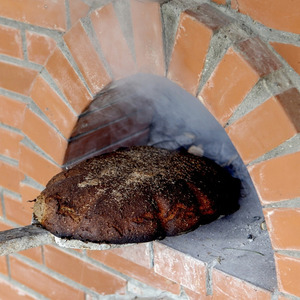 Jaunkalēji, brīvdienu māja