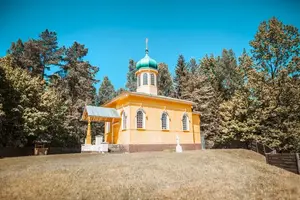 Jersikas Kristus Apskaidrošanās pareizticīgo baznīca, Kirche