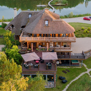 Jonathan Spa Estate, viesnīca