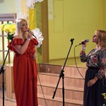 Dziesma skolai un skolasbiedriem - Maija Zilberta un Linda Sausiņa