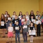 Novada skolu Skatuves runas konkursa dalībnieku kopbilde vēsturei