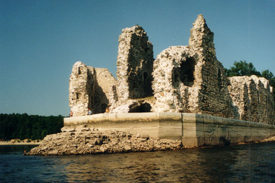Schlossruinen