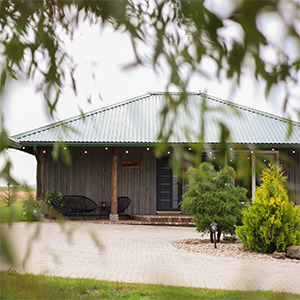 Laurīšu namiņš, brīvdienu māja
