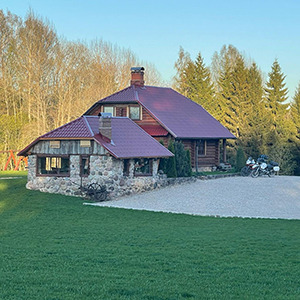 Lielie Kupri, guest house