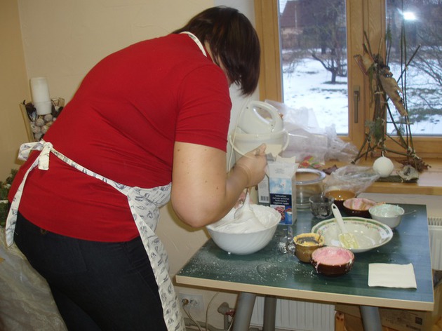 Ziemassvētku tirdziņš, izstāde ZIEMASSVĒTKU DĀVANTIRGUS 2012