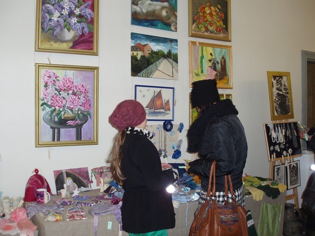 Ziemassvētku tirdziņš, izstāde ZIEMASSVĒTKU DĀVANTIRGUS 2012