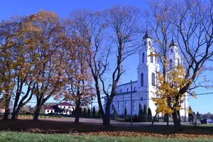 Ludzas Jaunavas Marijas Debesīs Uzņemšanas Romas katoļu baznīca, Kirche