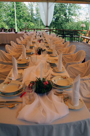 Vietas kāzu svinībām