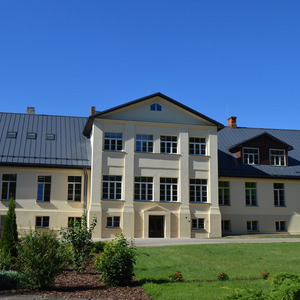 Mežupes pamatskola