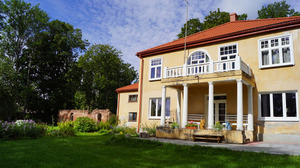 NYX & Iris, guest house