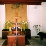 Decoration of coffins lids