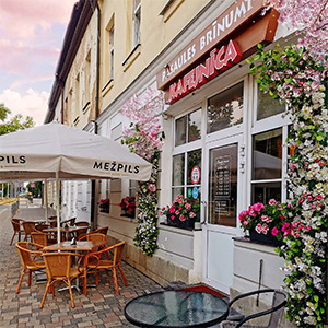 Pasaules brīnumi, cafe