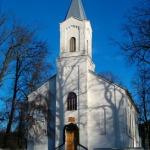 Baznīcas, dievnami