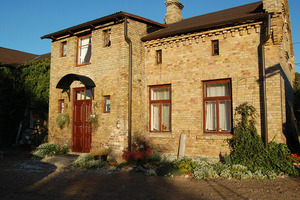 Pie kapteiņa, viesu nams