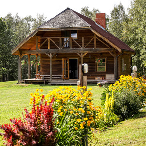 Pulsaa, brīvdienu māja