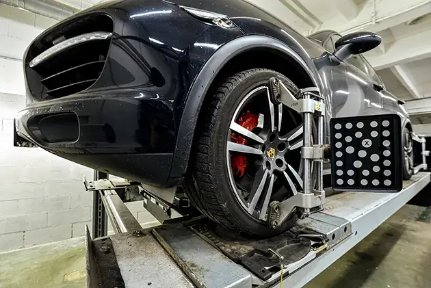 Priekšējo auto riteņu savirze