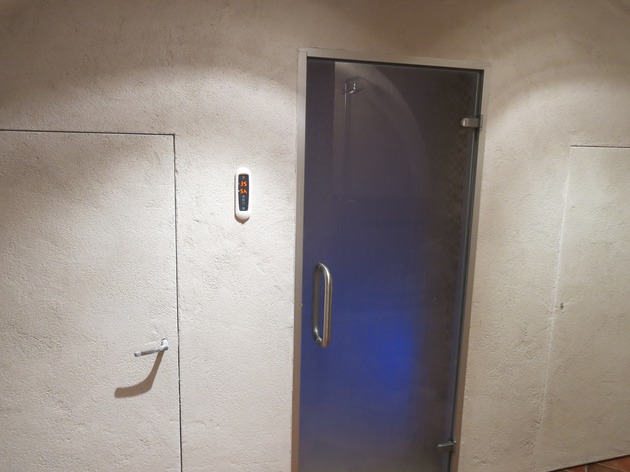 Durvis tvaika pirtij