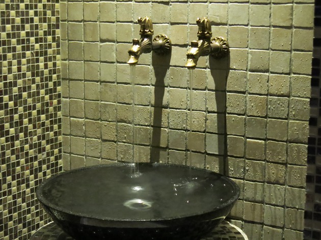 Ūdens trauks tvaika pirtī