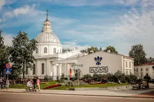 Svētā Pētera ķēdēs Romas katoļu draudzes baznīca, church