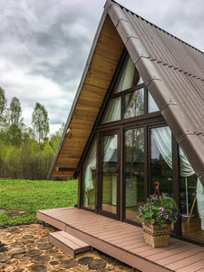 Vēl tuvāk dabai, brīvdienu māja