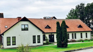 Ūdensputni, viesnīca