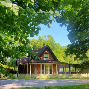 Upene home, дом отдыха