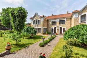 Villa Leonardo, hotel