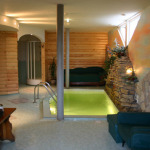 Bathhouses, saunas